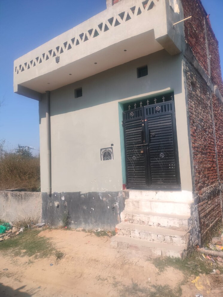 undefined, sector 142  900 Sq.Ft. Plot In Sector 142 Noida 8969405