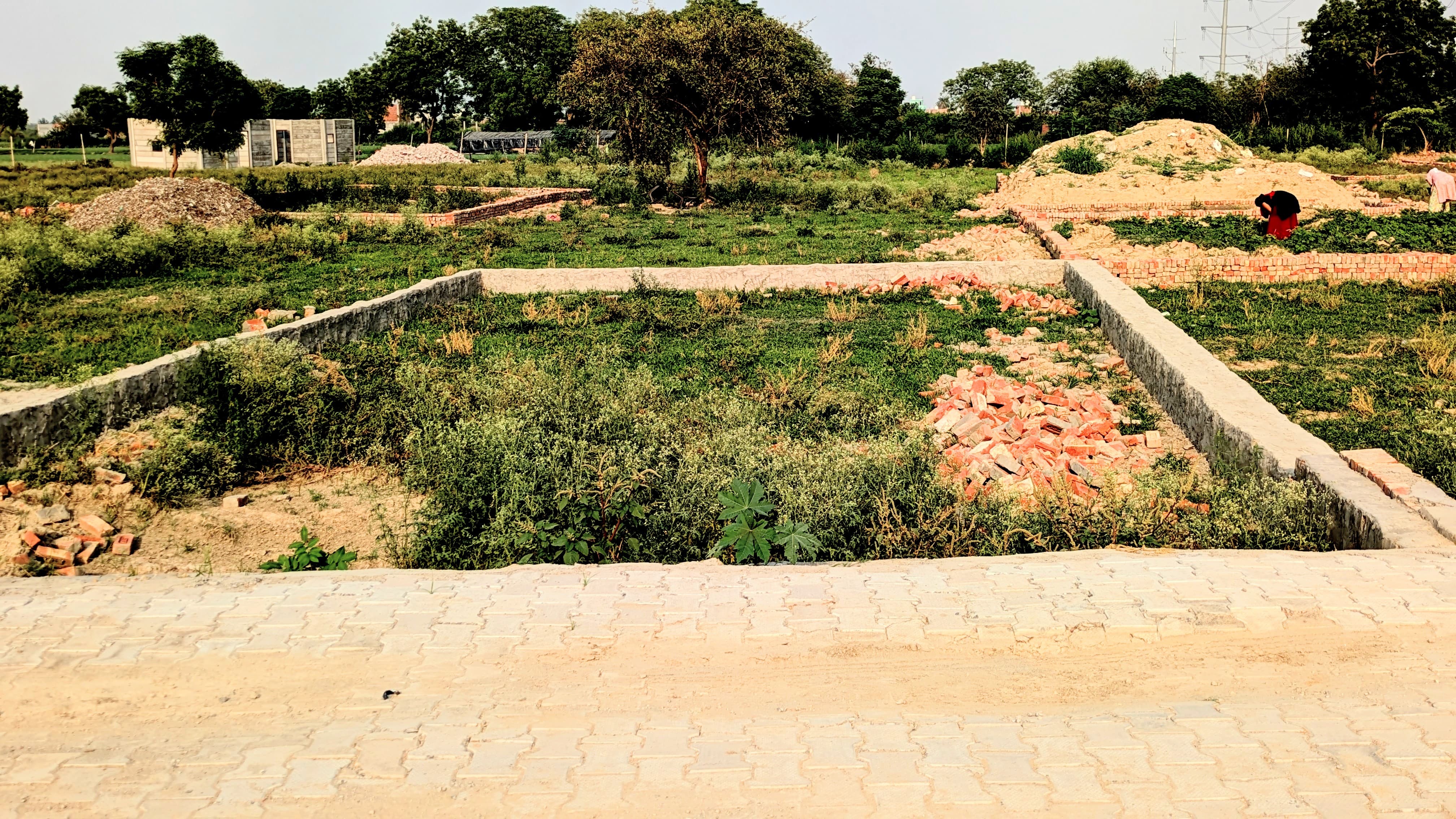Plot For Sale in Shree Nayak Homes.