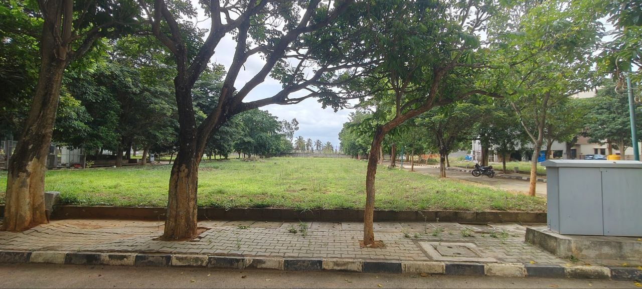 Plot For Sale in Ozone Urbana Meadows