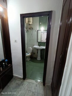 2 BHK Apartment For Sale in Gaur City Mall