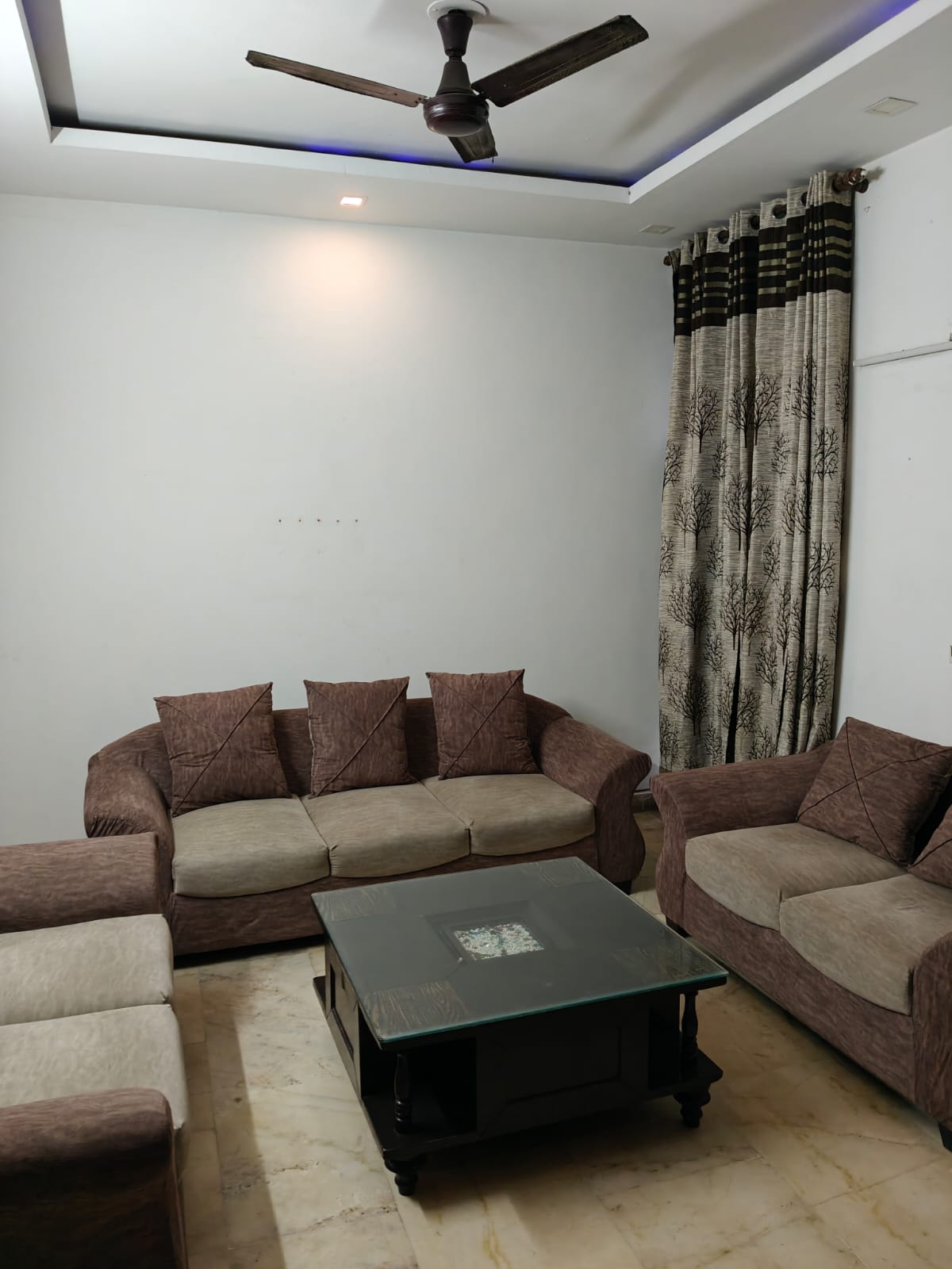 2 BHK Apartment For Sale in Unitech South City 1
