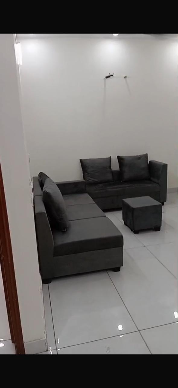 3 BHK + Extra Room Builder Floor For Rent in Skynet Towers