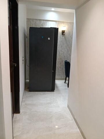 Hall in 2 BHK Apartment at Silver Mist CHS, Versova – for Rent