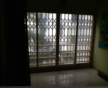 Room in 2 BHK Apartment at Triveni Apartments Model Colony, Model Colony – for Rent