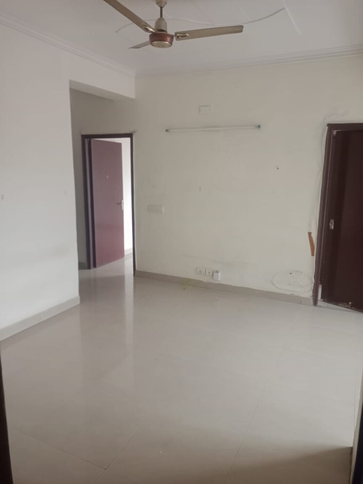 Room, skytech-matrott 2 Bedroom 1150 Sq.Ft. Apartment In Sector 76 Noida 8969529