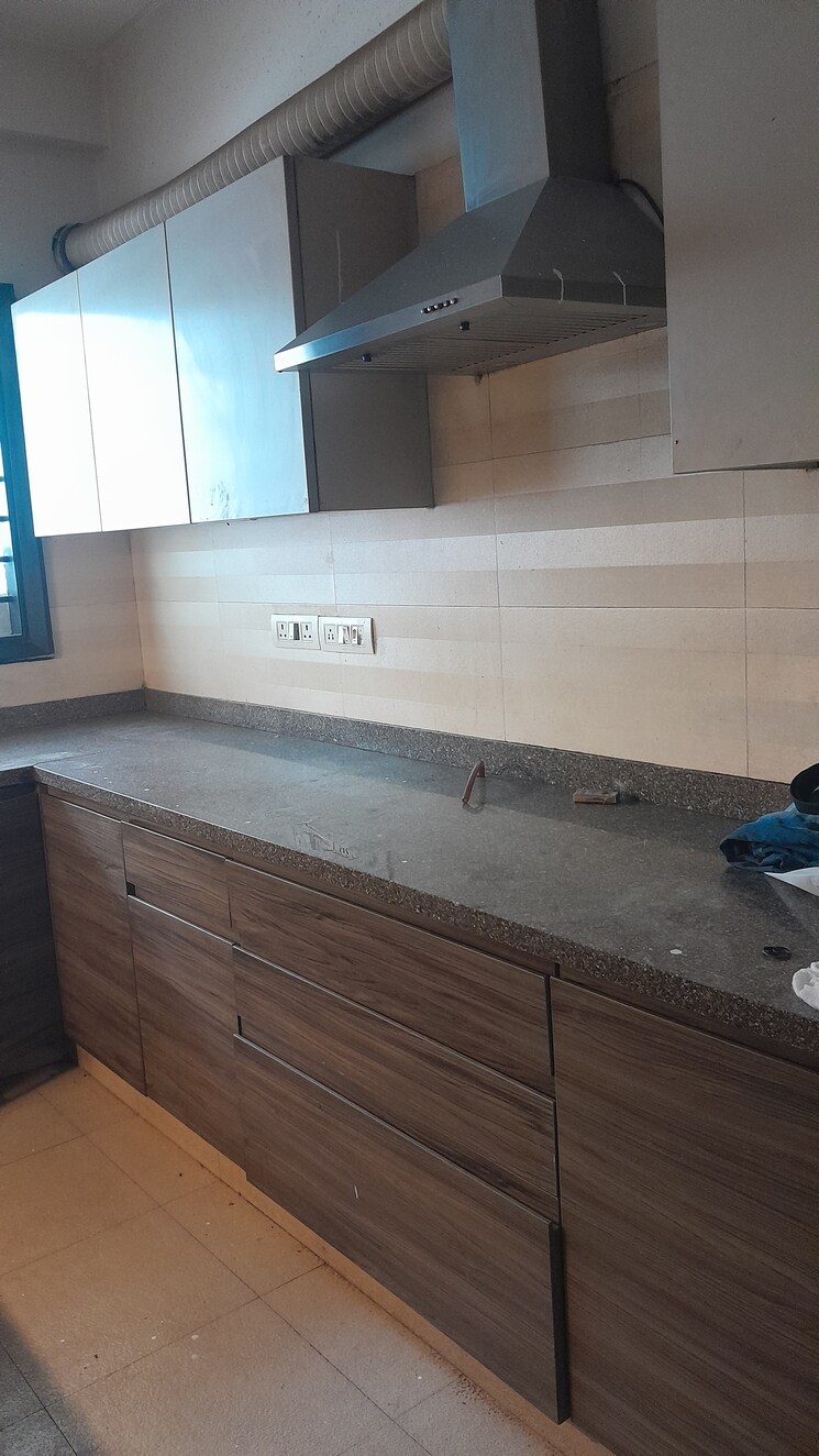 Bathroom, s-s-southend 3 Bedroom 1800 Sq.Ft. Apartment In Sector 49 Gurgaon 8969532