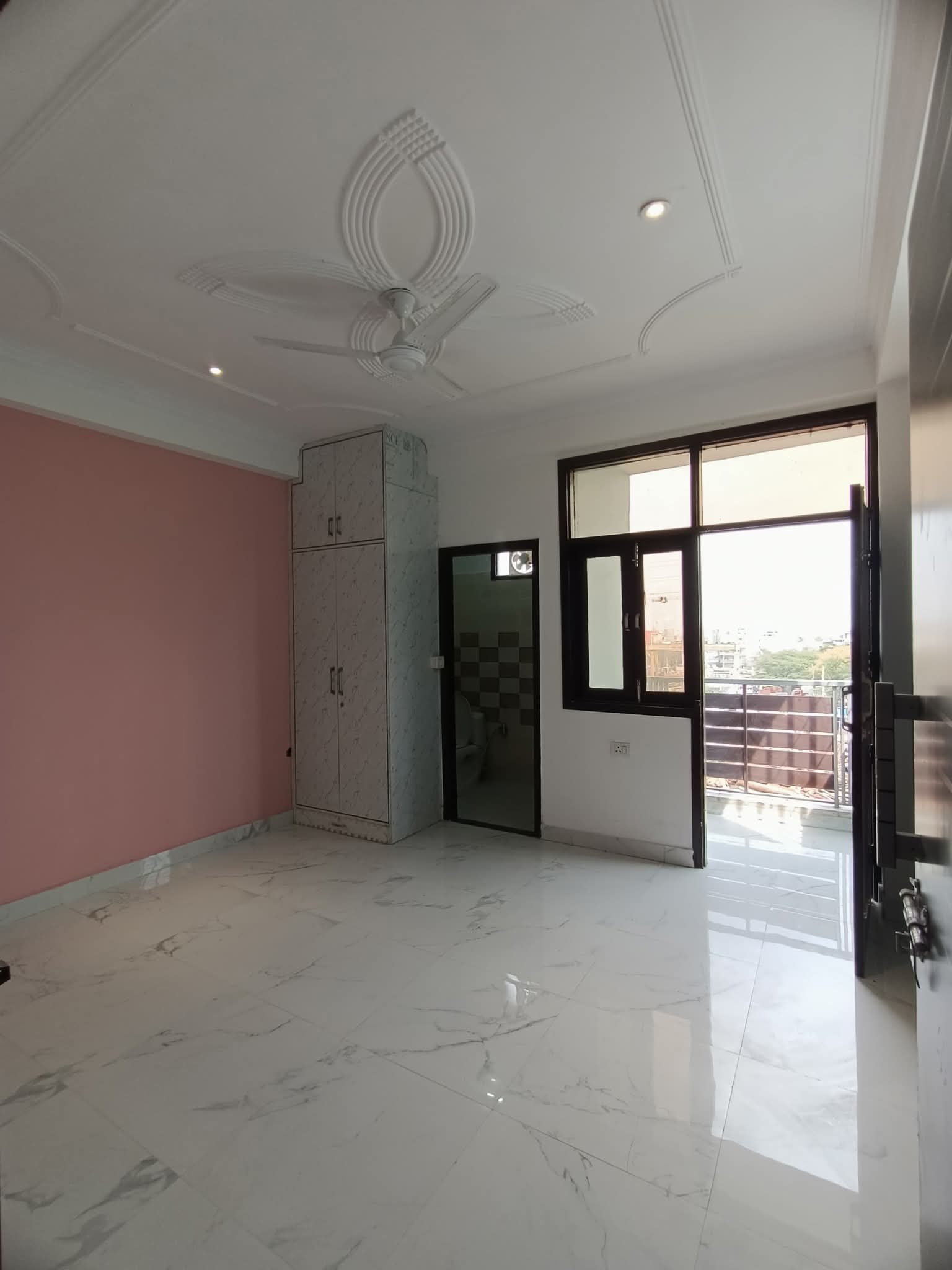 1 BHK Builder Floor For Rent in Ignou University 