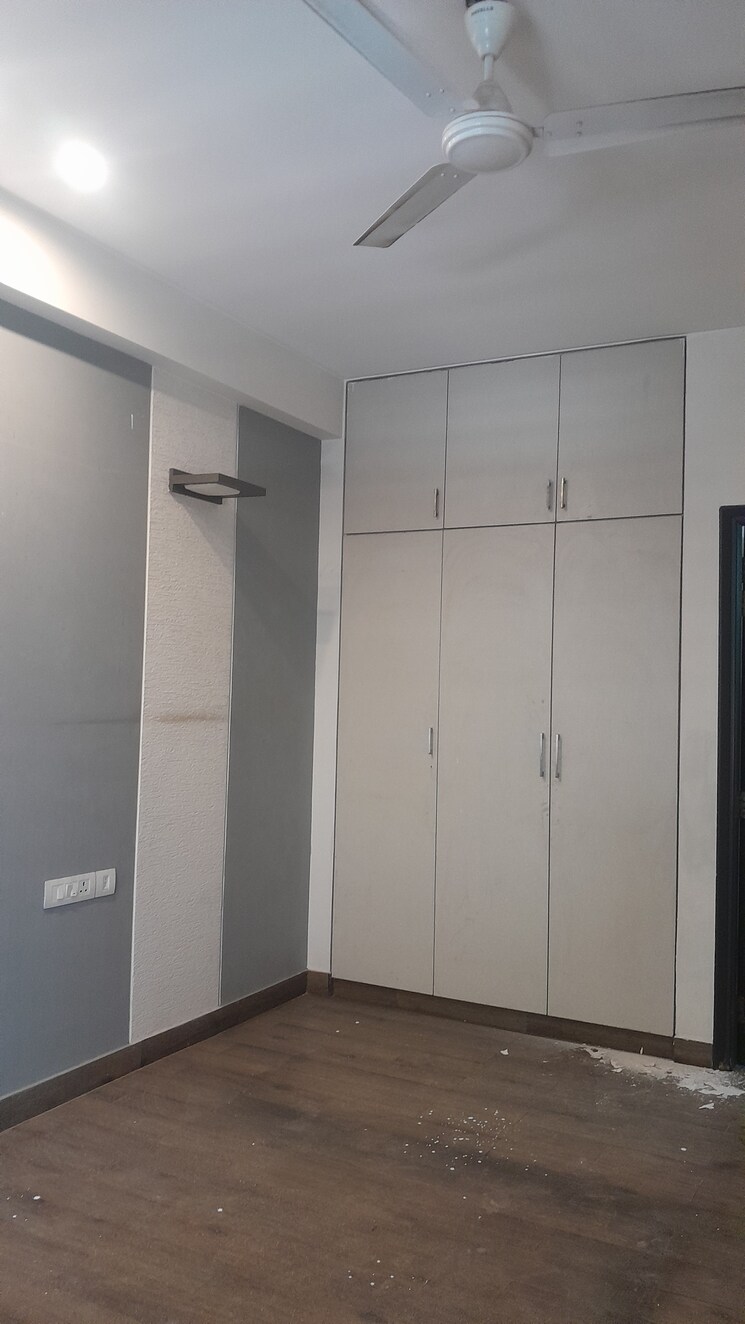 undefined, s-s-southend 3 Bedroom 1800 Sq.Ft. Apartment In Sector 49 Gurgaon 8969532