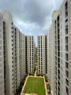 2 BHK Apartment For Sale in Lodha Palava Downtown