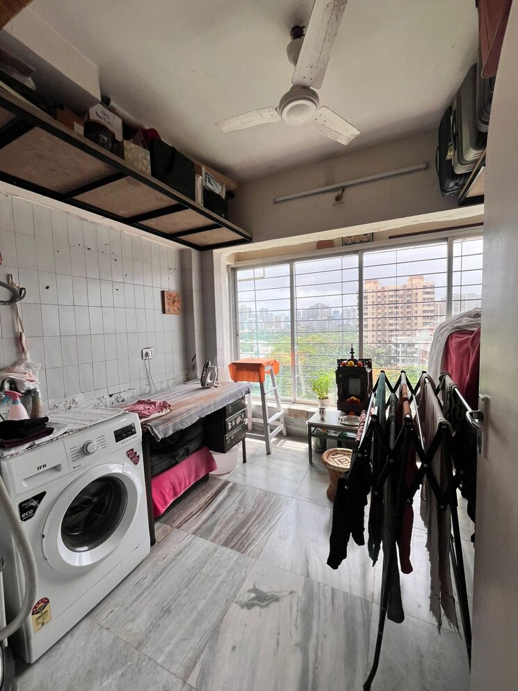 undefined, andheri west 5 Bedroom 2000 Sq.Ft. Apartment In Andheri West Mumbai 8969543