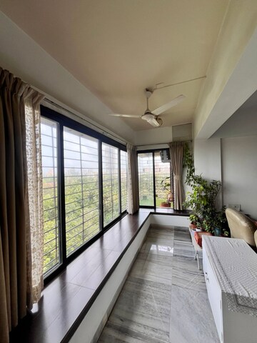 Balcony in 5 BHK Apartment at Andheri West – for Rent
