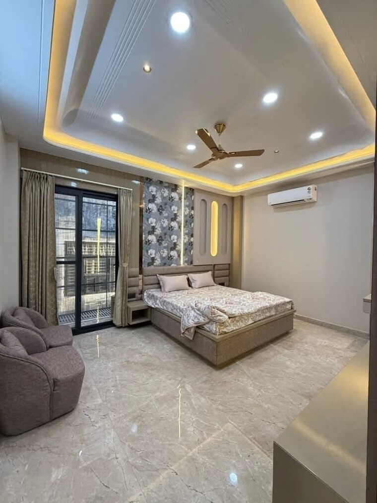 Master Bedroom, igi airport area 3 Bedroom 1000 Sq.Ft. Apartment In Igi Airport Area Delhi 8969567