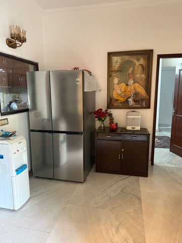 Kitchen in 3 BHK Builder Floor at Green Park – for Rent