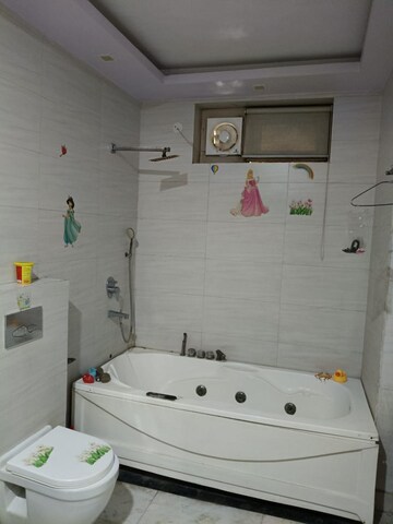 Bathroom in 2 BHK Builder Floor at Safdarjung Enclave – for Rent