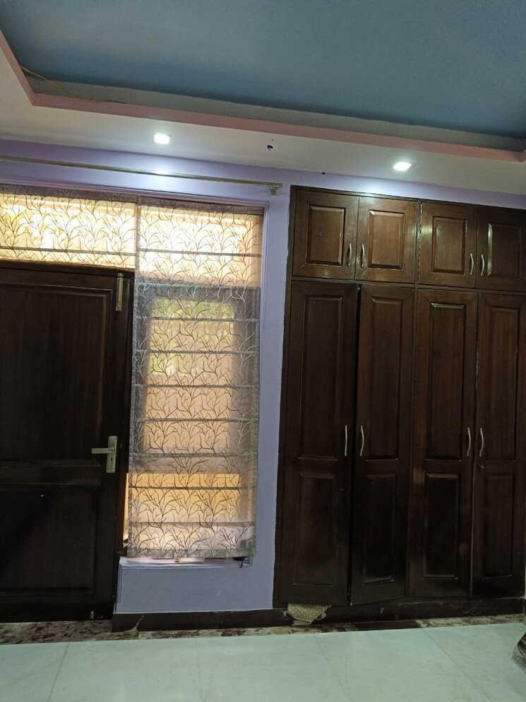 undefined, safdarjung enclave 2 Bedroom 1800 Sq.Ft. Builder Floor In Safdarjung Enclave Delhi 8969580