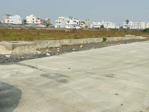  Plot For Sale in Besa