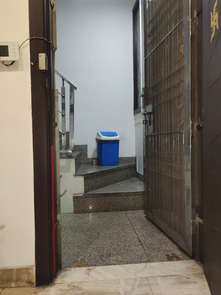 Kitchen, lajpat nagar 4 2 Bedroom 900 Sq.Ft. Builder Floor In Lajpat Nagar 4 Delhi 8969767