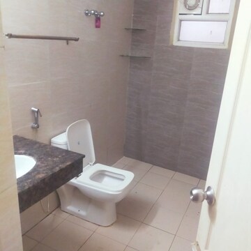 Bathroom in 2 BHK Apartment at Gomti Nagar – for Rent
