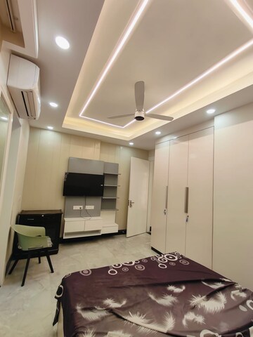 Team Area in 3 BHK Builder Floor at Ansal Sushant Apartments, Sushant Lok I – for Rent