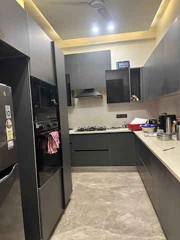 Kitchen in 2 BHK Builder Floor at Sector 22 – for Rent