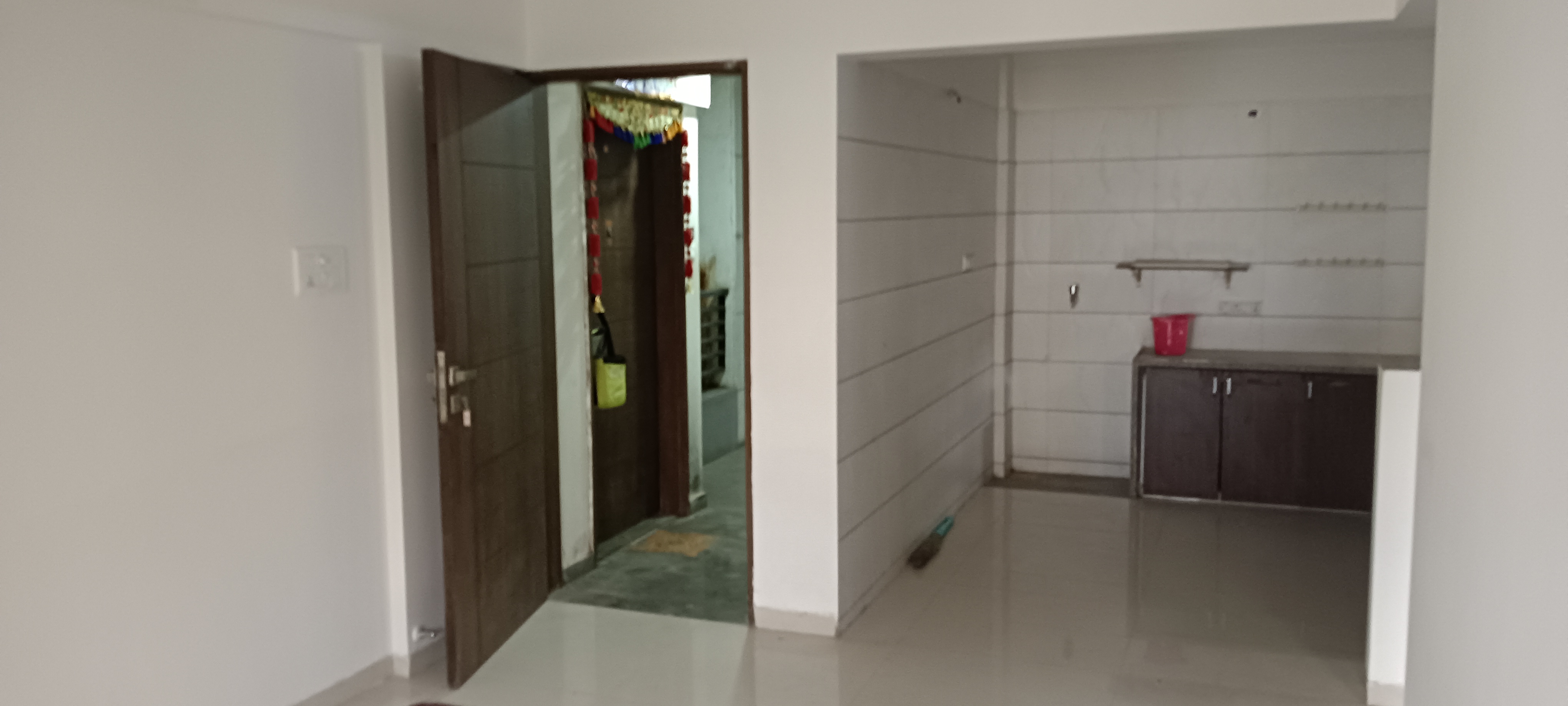 1 BHK + Pooja Room 500 Sq.Ft. Apartment in Camelot Society