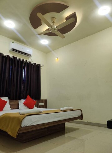 Bedroom in 4 BHK Villa at Agarwal And Doshi Complex, Vasai West – for Sale