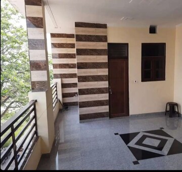 Staircase in 1 BHK Builder Floor at Sector 2 – for Rent
