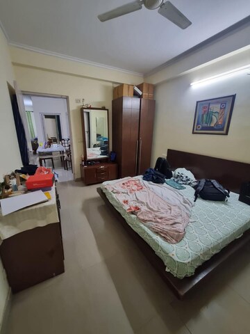 Bedroom in 4 BHK Apartment at DLF Belvedere Towers, Sector 24 – for Sale