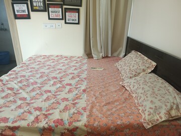 Bedroom in 4 BHK Apartment at Amrapali Heartbeat City, Sector 107 – for Sale