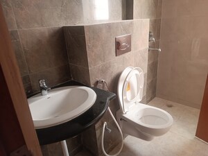 4 BHK Apartment For Sale in Amrapali Heartbeat City, Sector 107