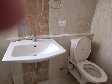 Bathroom in 3 BHK Apartment at Amrapali Heartbeat City, Sector 107 – for Sale