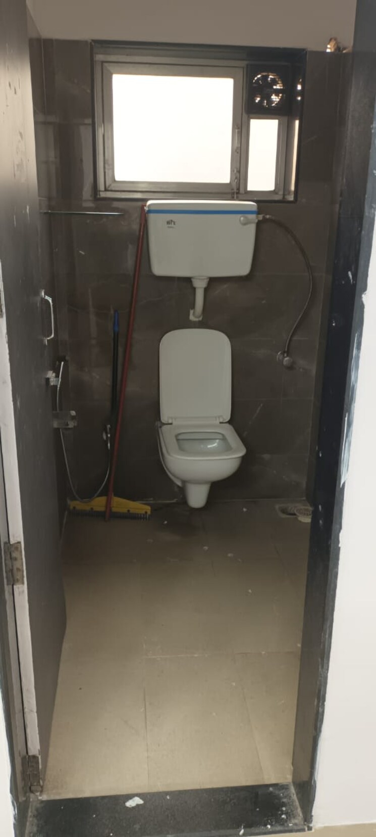 Bathroom, sanaya-krish-royale Commercial Office Space 700 Sq.Ft. In Parel Mumbai 8969882