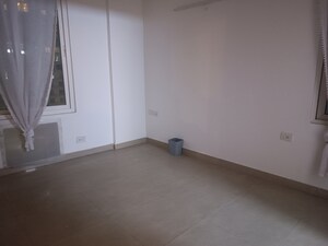 Room in 3 BHK Apartment at Amrapali Heartbeat City, Sector 107 – for Sale