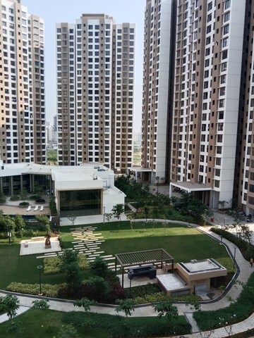 2 BHK Apartment – Garden View at Sunteck Maxxworld, Tivri - for Rent