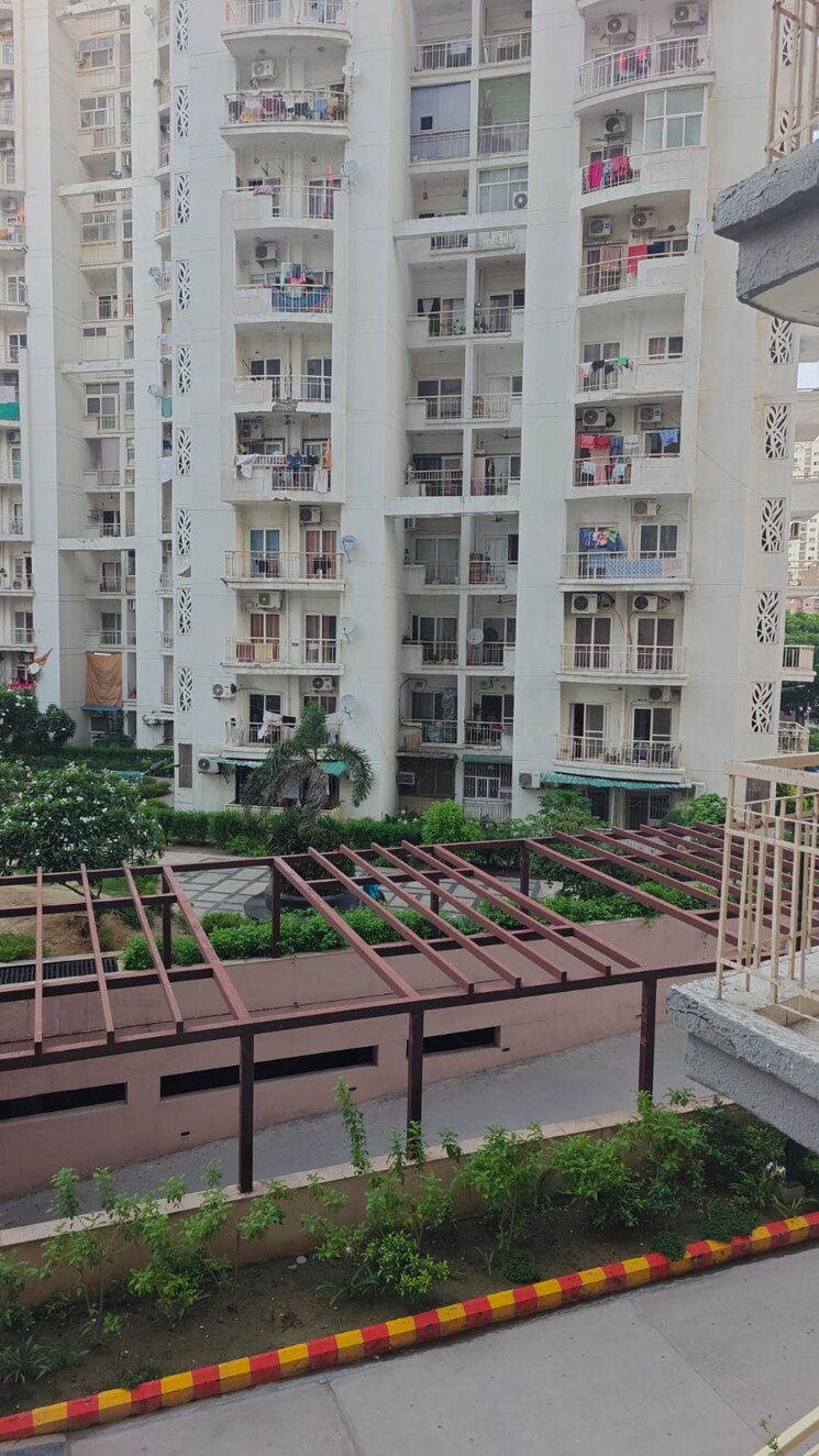 Exterior View, prateek-wisteria 3 Bedroom 1585 Sq.Ft. Builder Floor In Sector 77 Noida 8969904