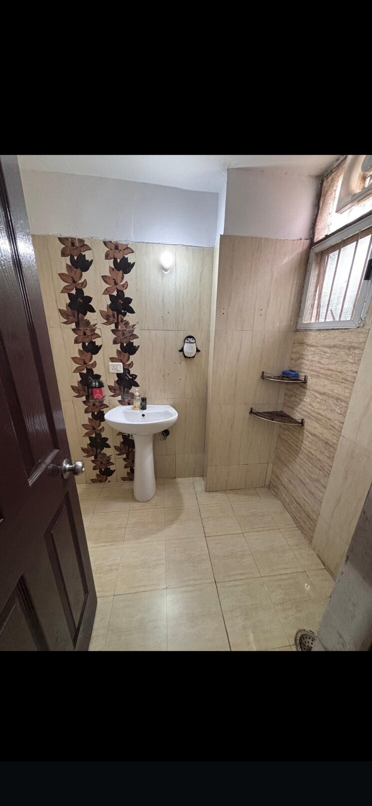 Bathroom, prateek-wisteria 4 Bedroom 2115 Sq.Ft. Apartment In Sector 77 Noida 8969907