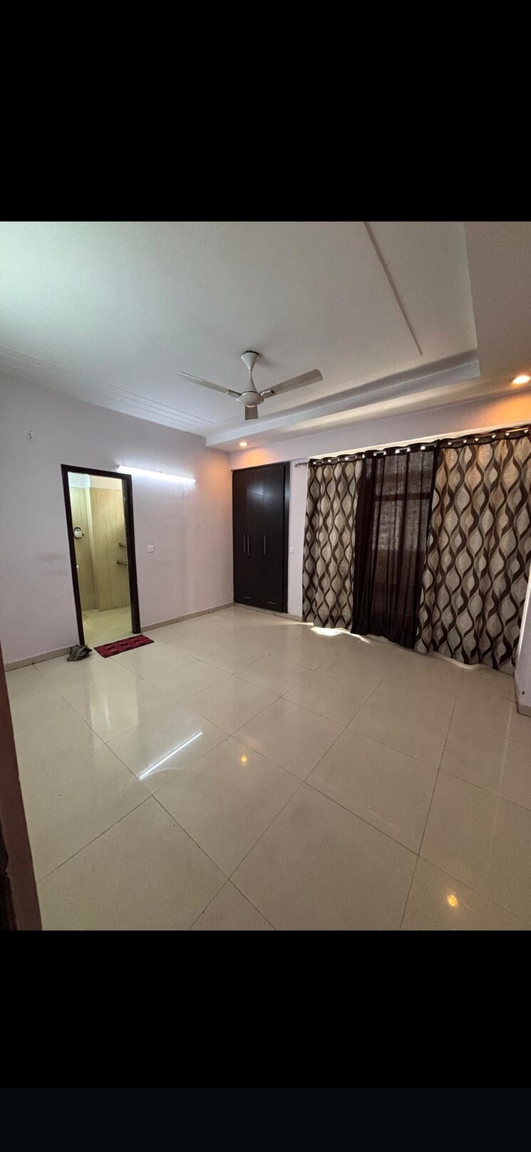 Bedroom, prateek-wisteria 4 Bedroom 2115 Sq.Ft. Apartment In Sector 77 Noida 8969907