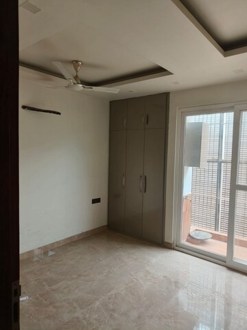 Room in 3 BHK Builder Floor at Fidato Honour Homes, Sector 89 – for Rent