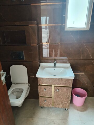 Bathroom in 3 BHK Builder Floor at Fidato Honour Homes, Sector 89 – for Rent