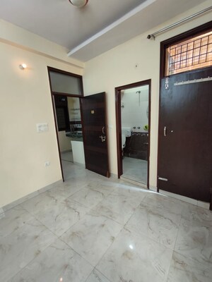 3 BHK Apartment For Rent in Mahesh Apartments, Vasundhara Enclave