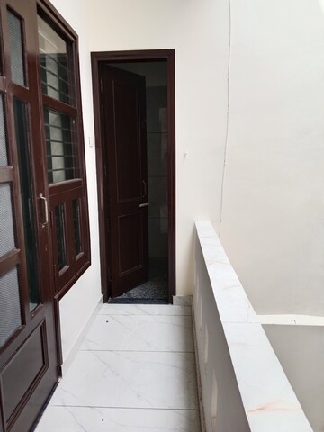 Building Lobby in 2 BHK Builder Floor at Sector 6 – for Rent