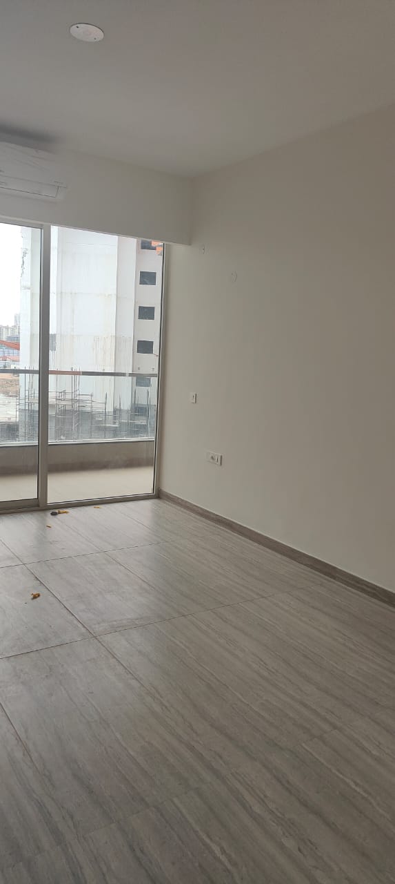 3 BHK + Servant Room Apartment For Rent in Adani Samsara Vilasa