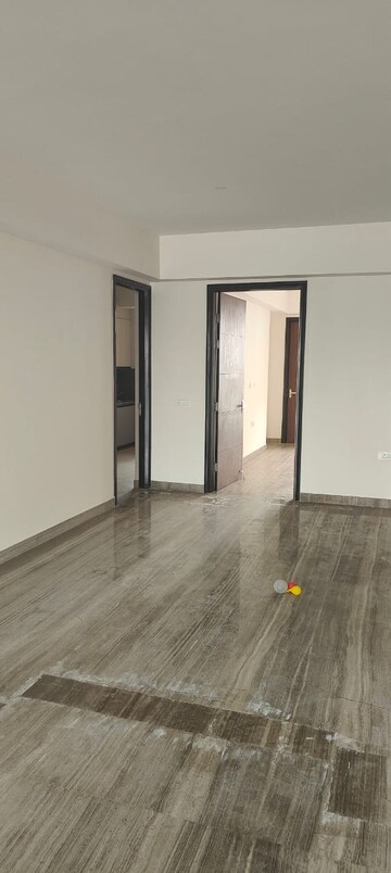 Room in 3 BHK Apartment at Adani Samsara Vilasa, Sector 63 – for Rent