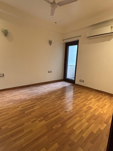Room in 3 BHK Builder Floor at Anand Niketan – for Rent
