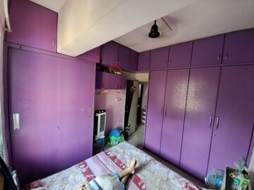 Bedroom in 2 BHK Apartment at Kopar Khairane – for Sale