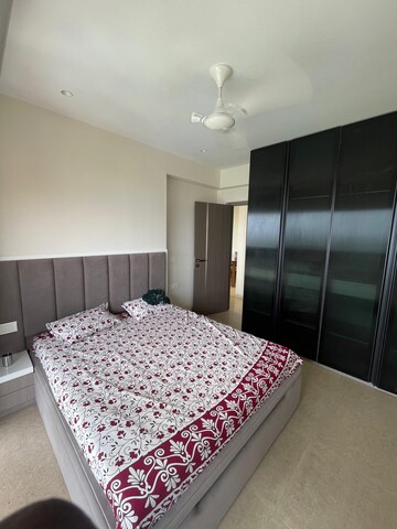 Bedroom in 2 BHK Apartment at Kanakia Silicon Valley, Powai – for Rent