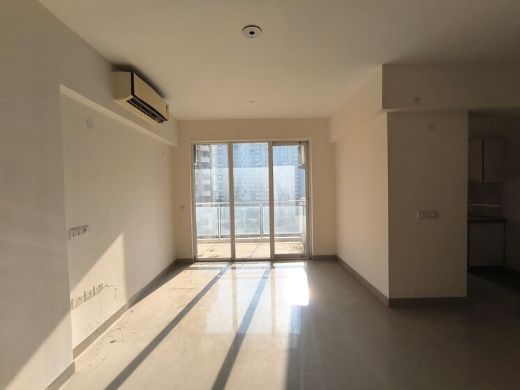 Room, emaar-imperial-gardens 3 Bedroom 2025 Sq.Ft. Apartment In Sector 102 Gurgaon 8970053