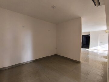 Room in 3 BHK Apartment at Emaar Imperial Gardens, Sector 102 – for Rent