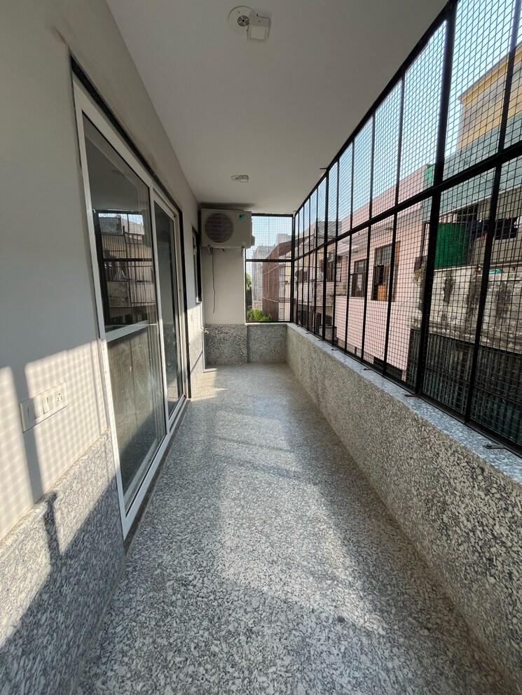 Balcony, ansal-sushant-lok-i 3 Bedroom 1745 Sq.Ft. Builder Floor In Sector 43 Gurgaon 8970079