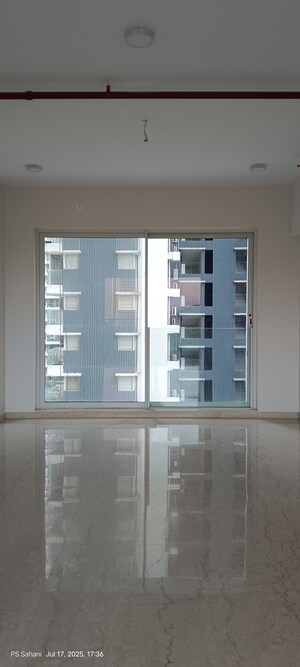 Room in 3 BHK Apartment at Courtyard by Narang Realty and The Wadhwa Group, Pokhran Road No Two – for Sale